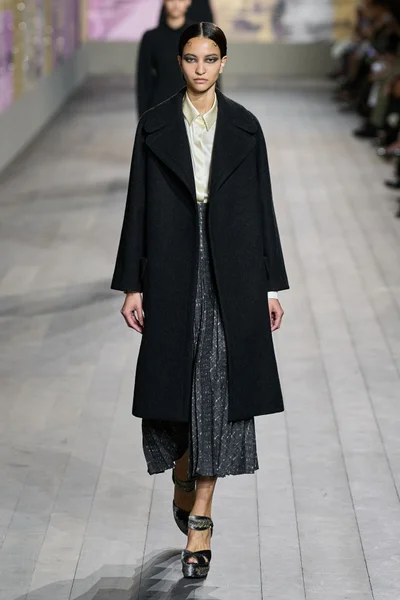 Look 6